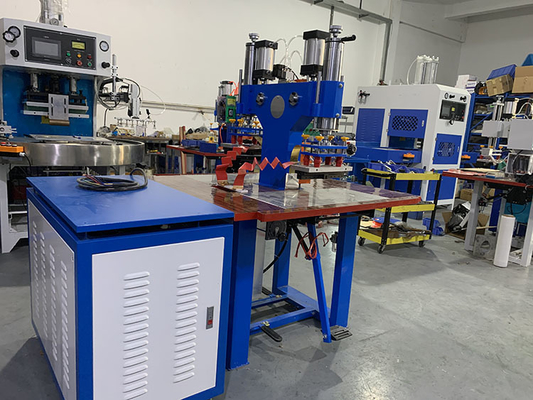 New Radio Frequency HF Double Heads 2 Stations PVC Membrane Stretch Ceiling Welding Machine for Advertising Banner Boxes Sealing